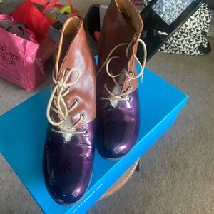 JOHN FLUVOG - Prophesy Chukka booties